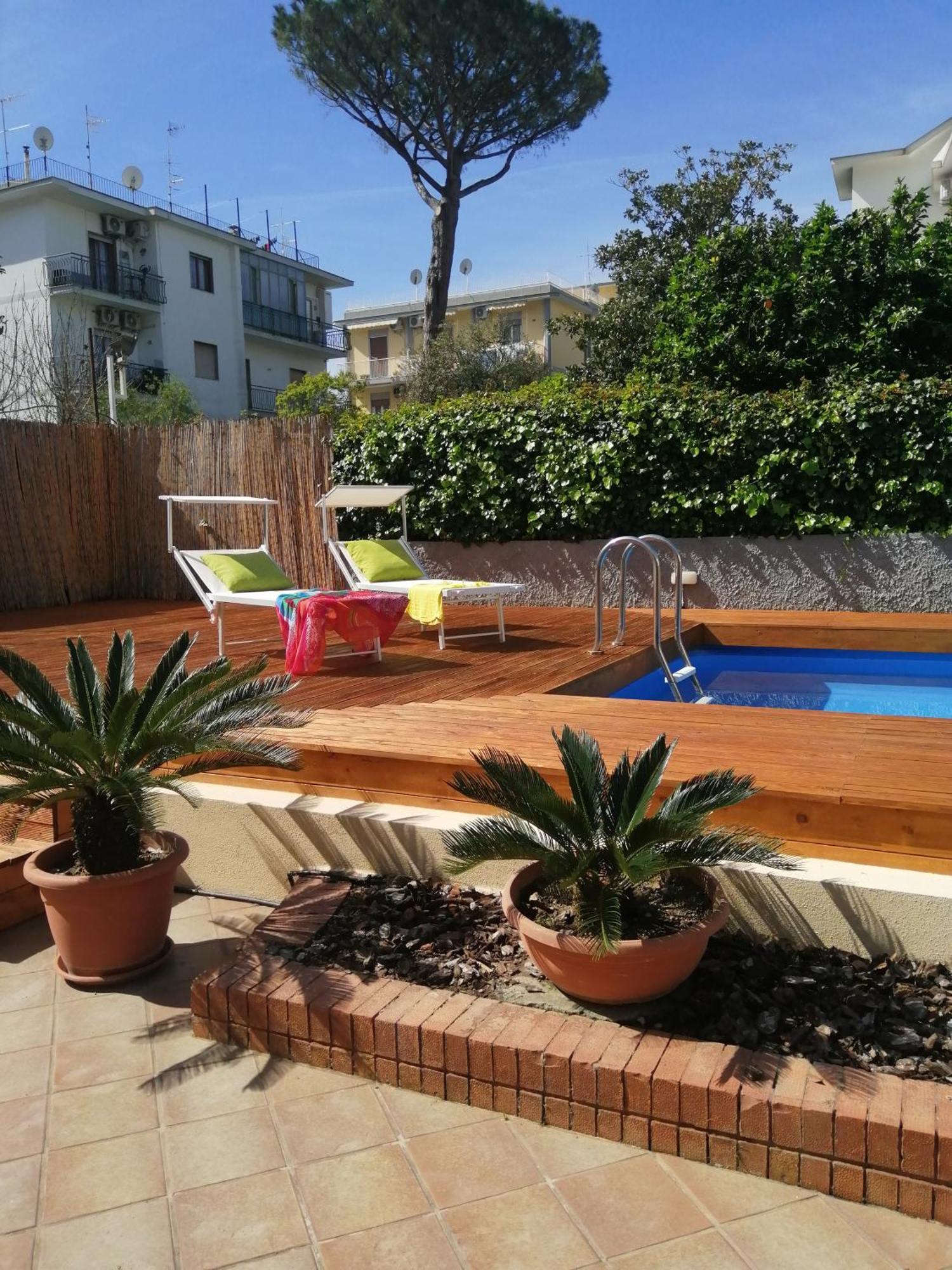 Summer Colors Rooms & Apartments 메타 외부 사진