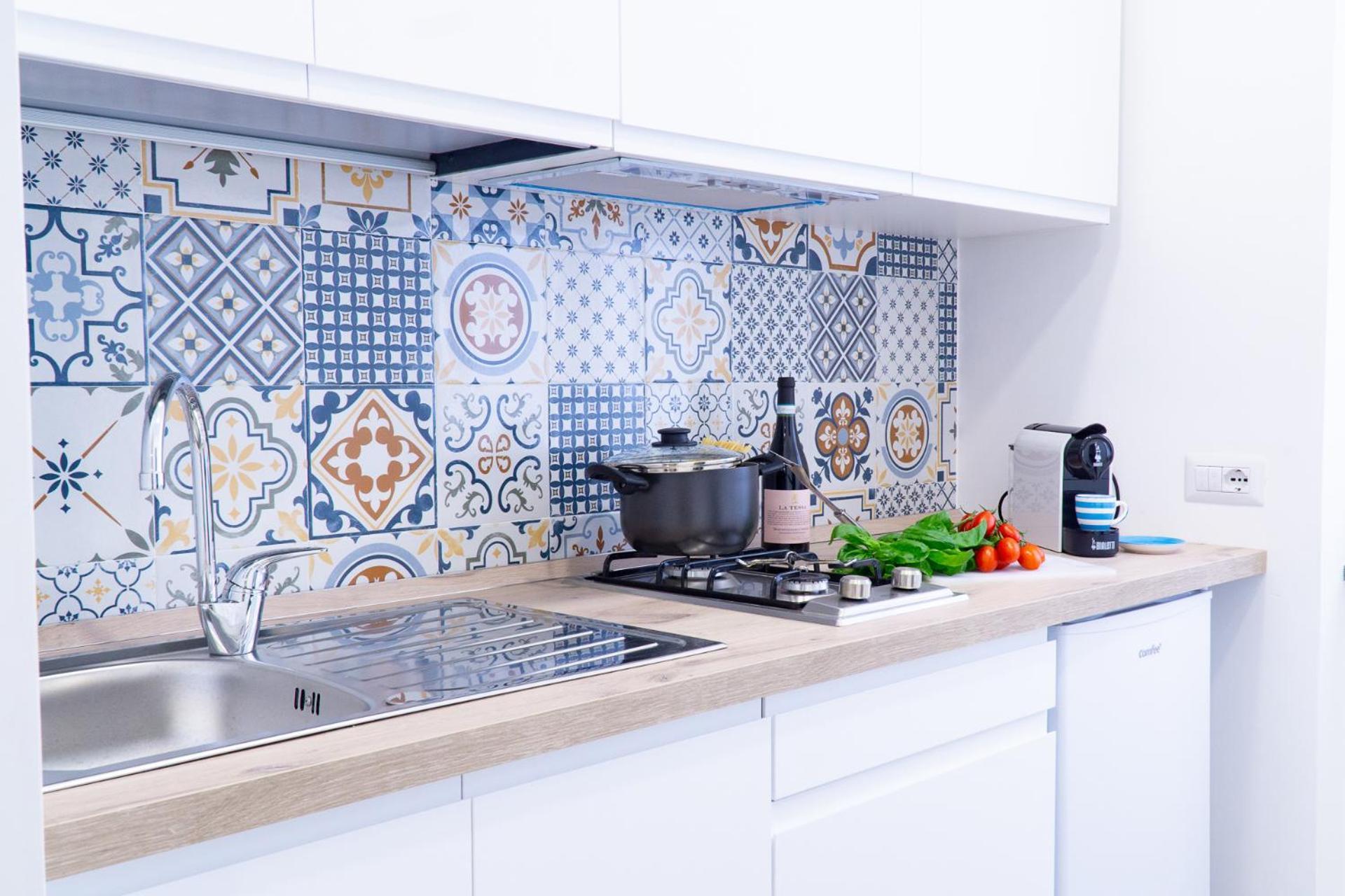 Summer Colors Rooms & Apartments 메타 외부 사진