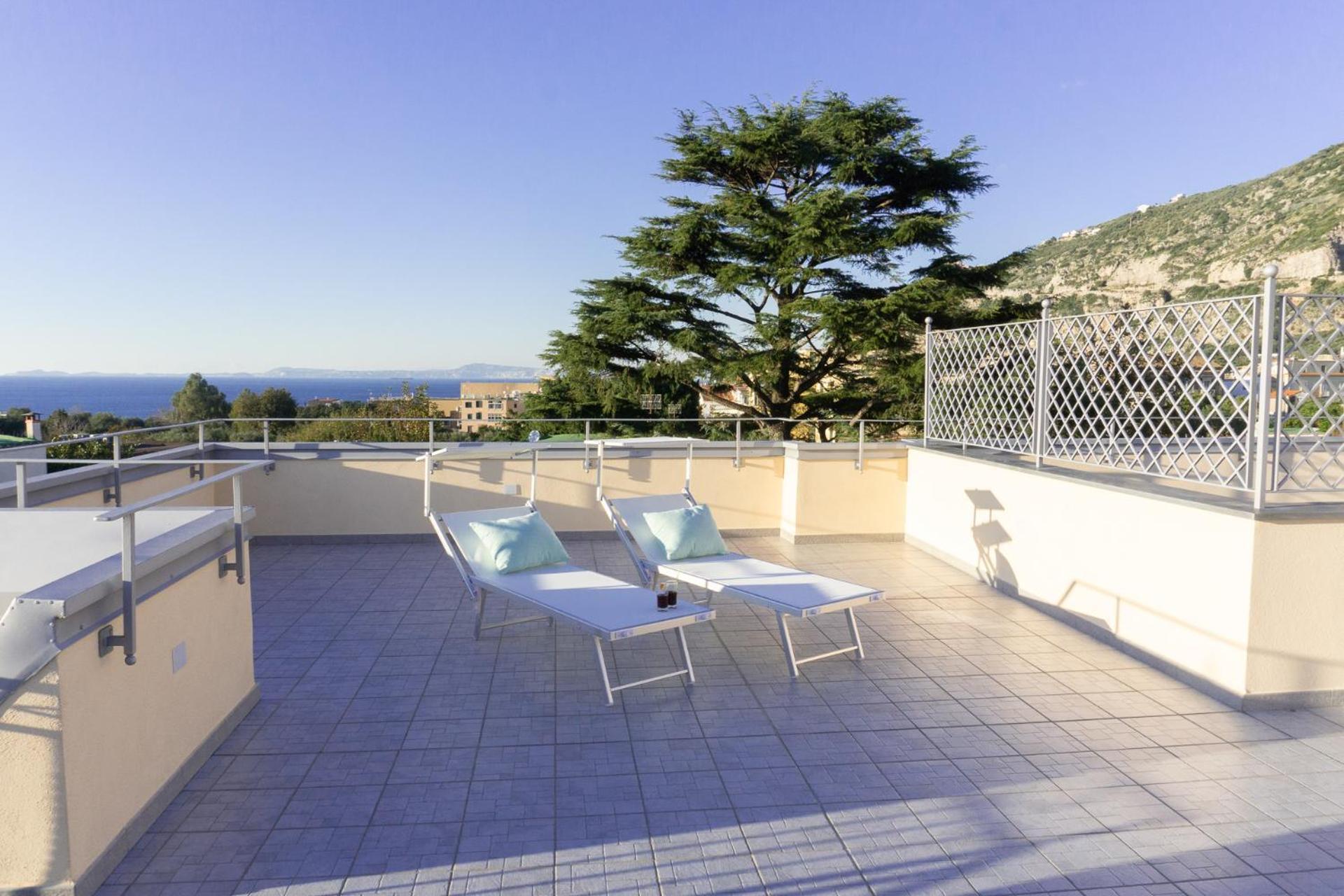 Summer Colors Rooms & Apartments 메타 외부 사진