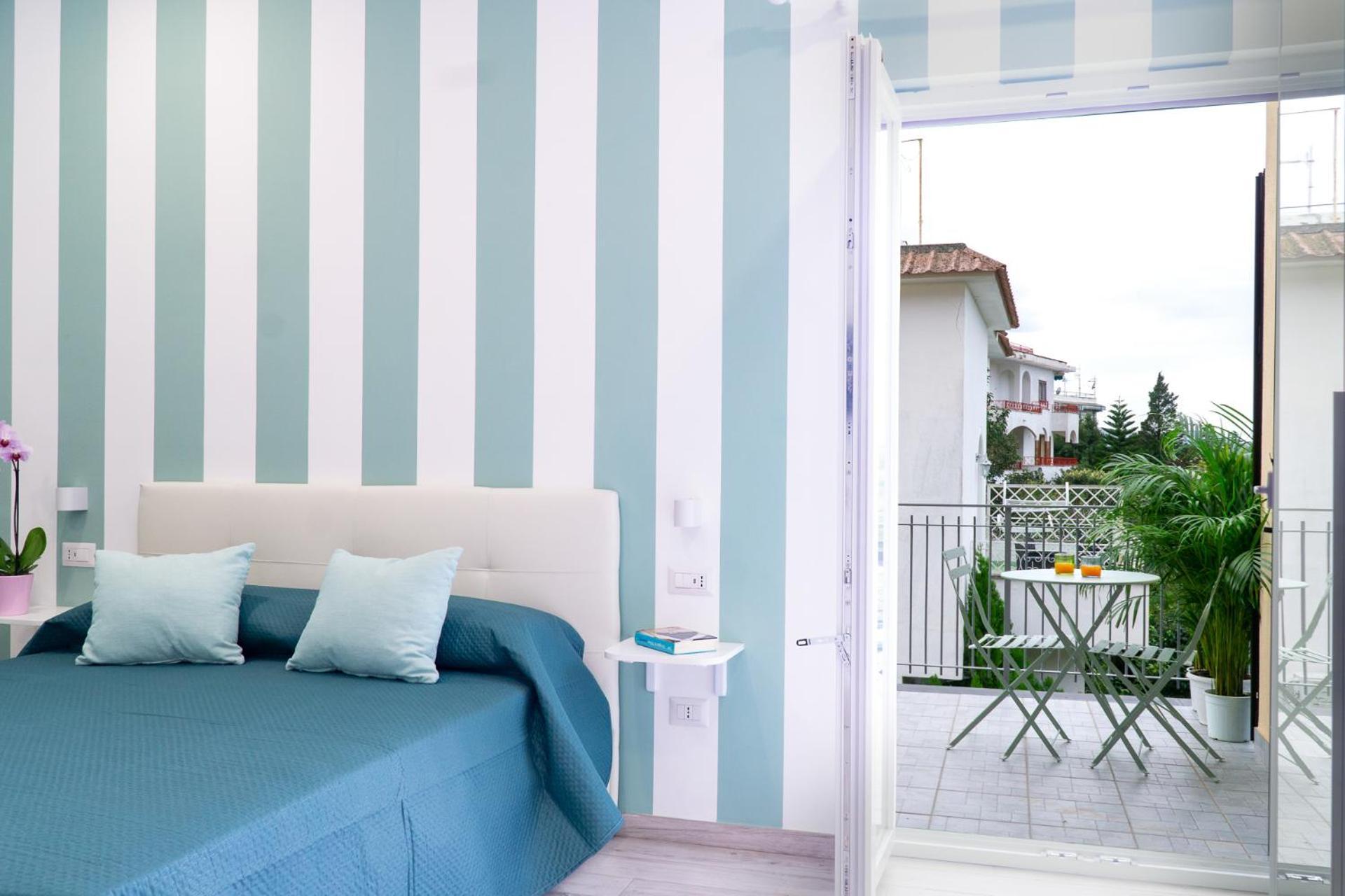 Summer Colors Rooms & Apartments 메타 외부 사진